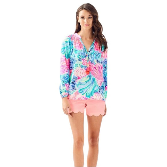 LILLY PULITZER 100% Silk Elsa Blouse in “Beach Please” Size Large — SO PRETTY!!! - Picture 3 of 8